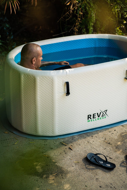 RevX Inflatable Tub Deluxe Cold Plunge Tub