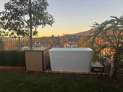 RevX Acrylic X Tub Cold Plunge with LUX Chiller & Filtration System
